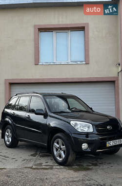 Внедорожник / Кроссовер Toyota RAV4 2005 в Львове