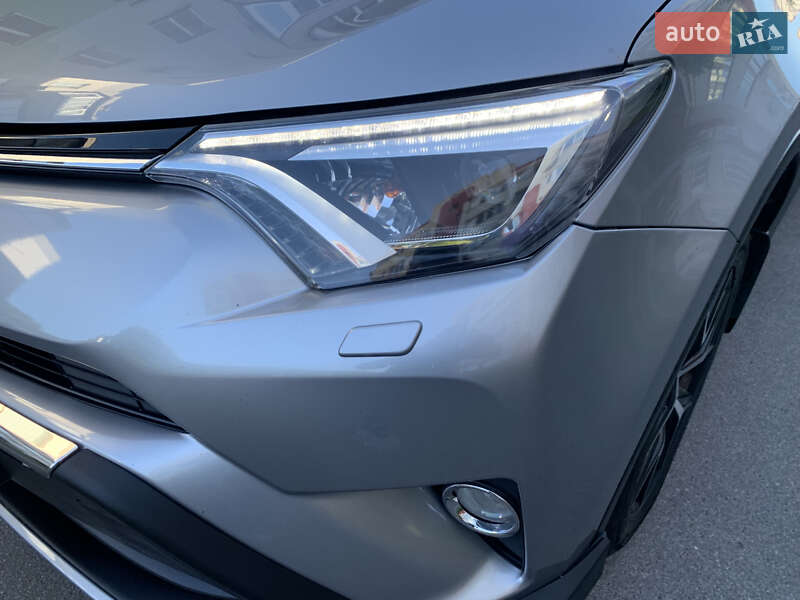 Внедорожник / Кроссовер Toyota RAV4 2017 в Виннице фото 5 Внедорожник / Кроссовер Toyota RAV4 2017 в Виннице