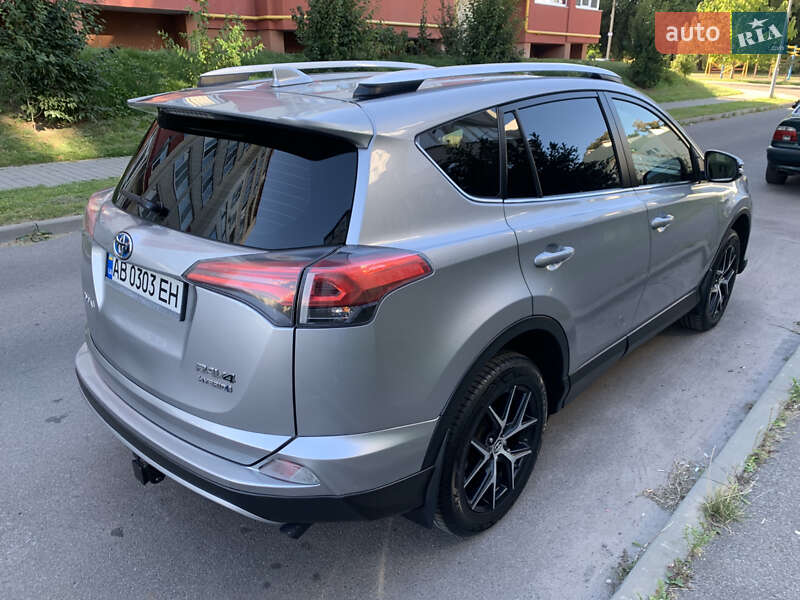 Внедорожник / Кроссовер Toyota RAV4 2017 в Виннице фото 7 Внедорожник / Кроссовер Toyota RAV4 2017 в Виннице