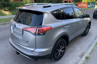 Позашляховик / Кросовер Toyota RAV4 2017 в  фото 7 Позашляховик / Кросовер Toyota RAV4 2017 в