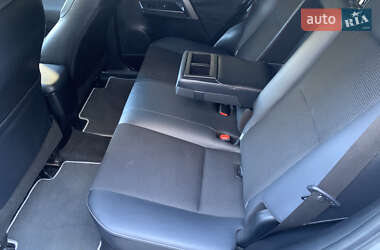 Позашляховик / Кросовер Toyota RAV4 2017 в  фото 39 Позашляховик / Кросовер Toyota RAV4 2017 в