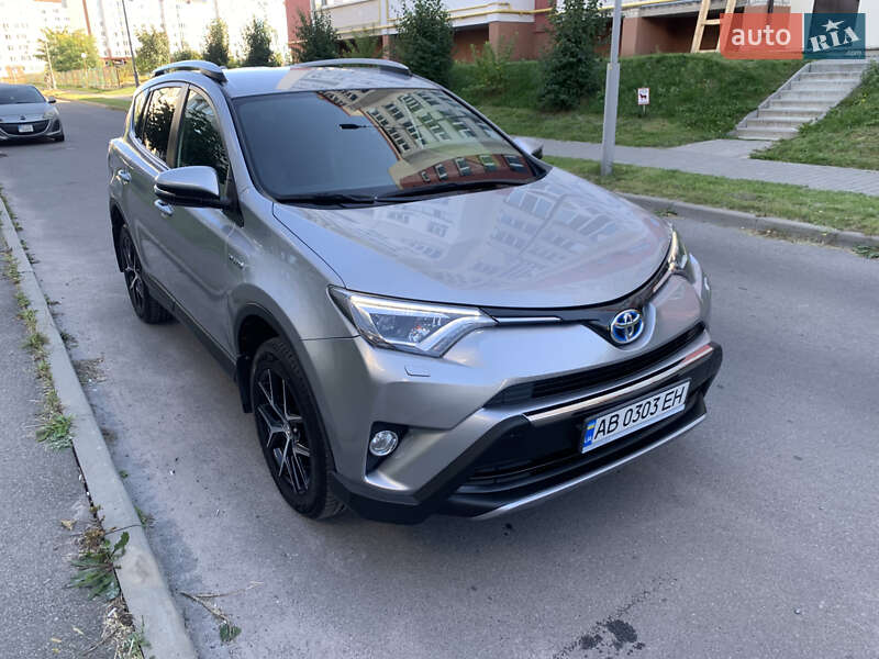 Внедорожник / Кроссовер Toyota RAV4 2017 в Виннице фото 49 Внедорожник / Кроссовер Toyota RAV4 2017 в Виннице