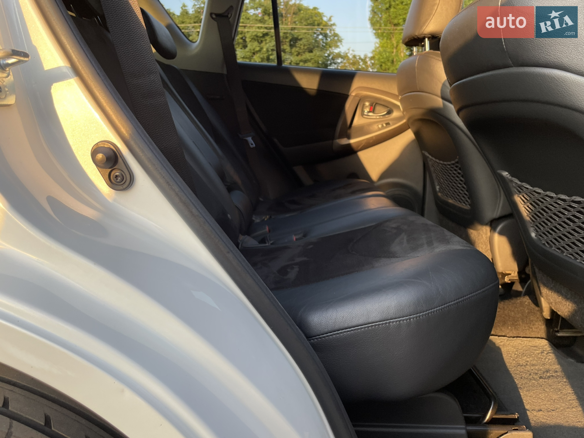2011 Toyota RAV 4 - мініатюра 22