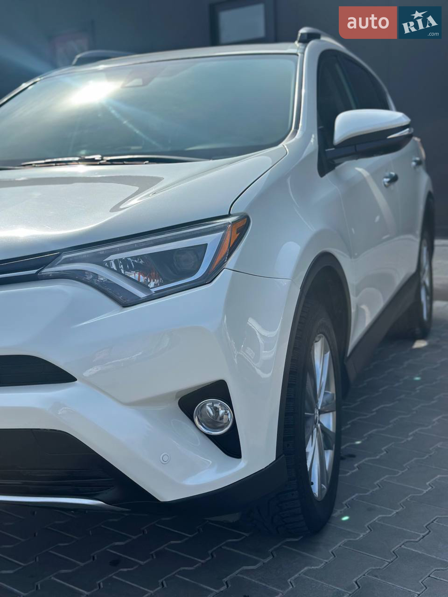 2016 Toyota RAV 4 - мініатюра 18