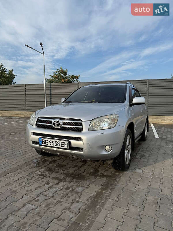 Toyota RAV4 2007