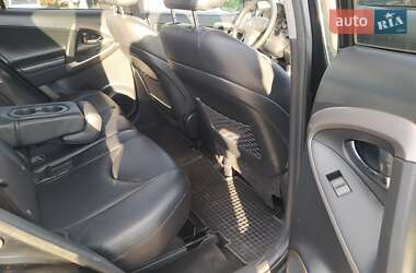 Внедорожник / Кроссовер Toyota RAV4 2007 в 