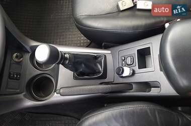 Внедорожник / Кроссовер Toyota RAV4 2007 в 