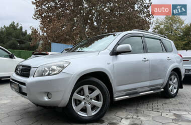 Внедорожник / Кроссовер Toyota RAV4 2007 в 