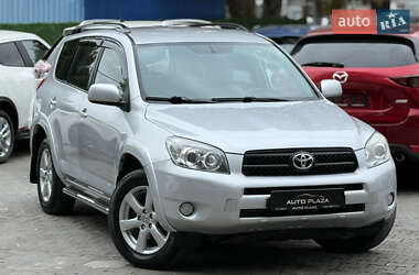 Внедорожник / Кроссовер Toyota RAV4 2007 в 