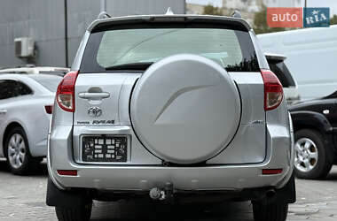 Внедорожник / Кроссовер Toyota RAV4 2007 в 