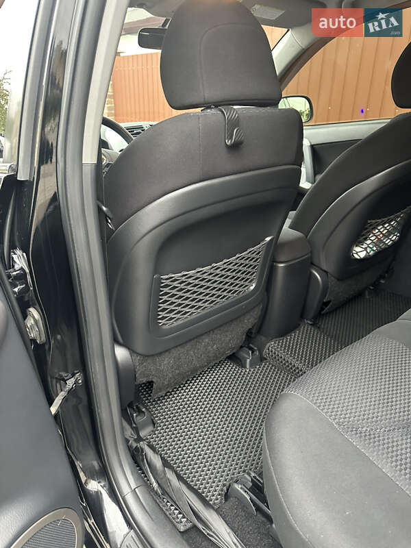 Внедорожник / Кроссовер Toyota RAV4 2007 в Львове фото 31 Внедорожник / Кроссовер Toyota RAV4 2007 в Львове