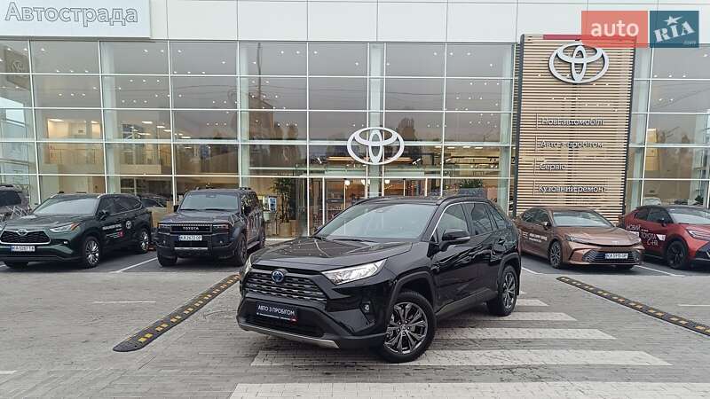 Toyota RAV4 2024