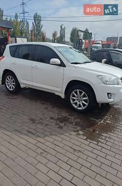 Позашляховик / Кросовер Toyota RAV4 2009 в Кривому Розі