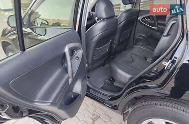 Внедорожник / Кроссовер Toyota RAV4 2007 в 