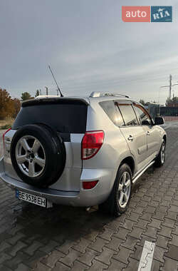 Позашляховик / Кросовер Toyota RAV4 2007 в Миколаєві