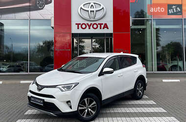 Внедорожник / Кроссовер Toyota RAV4 2018 в Запорожье