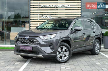 Позашляховик / Кросовер Toyota RAV4 2024 в Львові