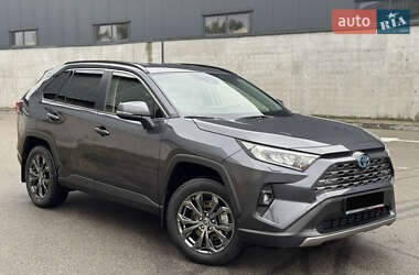 Внедорожник / Кроссовер Toyota RAV4 2022 в Киеве