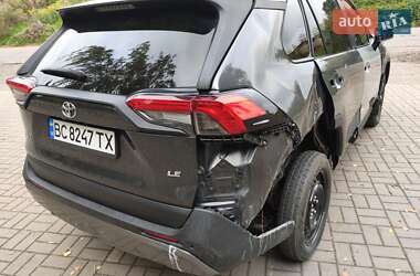 Позашляховик / Кросовер Toyota RAV4 2020 в  фото 12 Позашляховик / Кросовер Toyota RAV4 2020 в