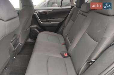 Позашляховик / Кросовер Toyota RAV4 2020 в  фото 34 Позашляховик / Кросовер Toyota RAV4 2020 в
