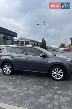 Позашляховик / Кросовер Toyota RAV4 2014 в  фото 27 Позашляховик / Кросовер Toyota RAV4 2014 в