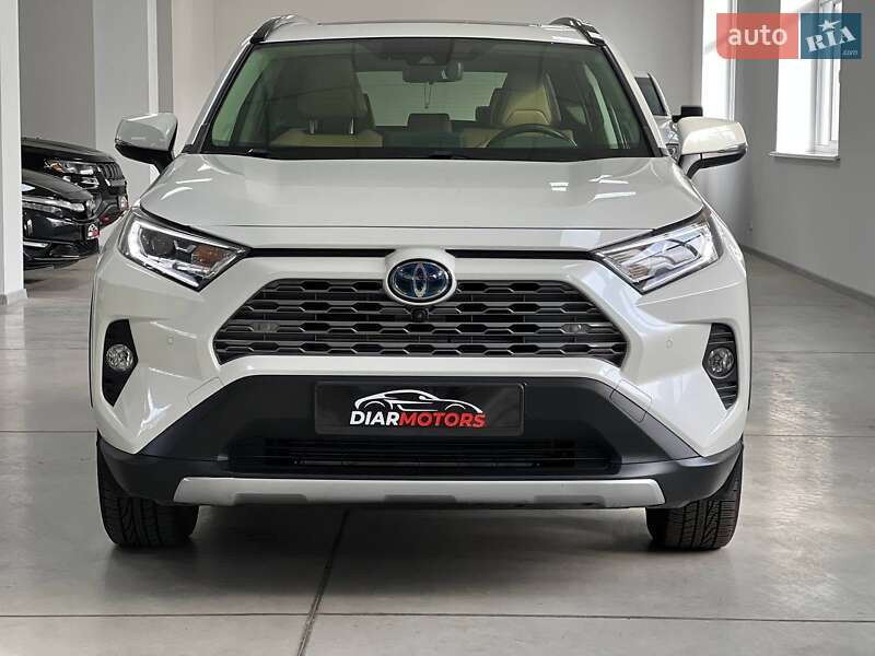Внедорожник / Кроссовер Toyota RAV4 2019 в Полтаве фото 4 Внедорожник / Кроссовер Toyota RAV4 2019 в Полтаве