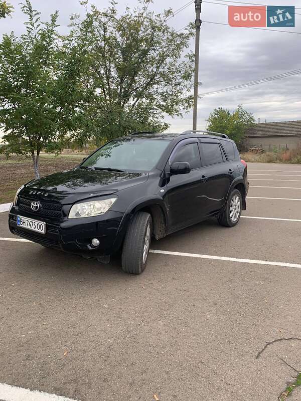 Позашляховик / Кросовер Toyota RAV4 2008 в Ізмаїлі