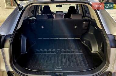 Внедорожник / Кроссовер Toyota RAV4 2022 в 