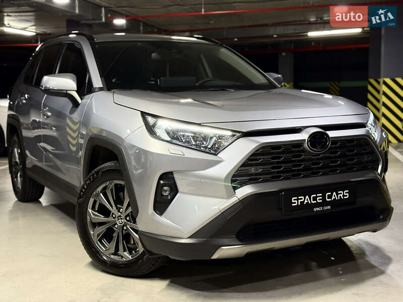Toyota RAV4 2023