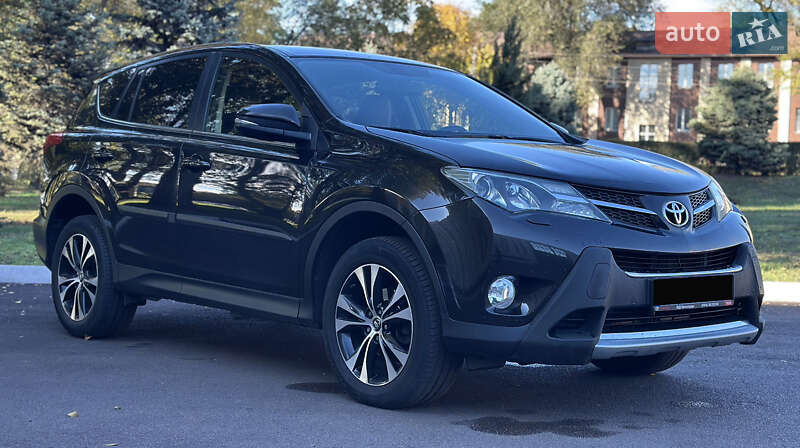 Внедорожник / Кроссовер Toyota RAV4 2014 в Днепре