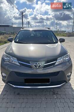 Внедорожник / Кроссовер Toyota RAV4 2014 в Львове
