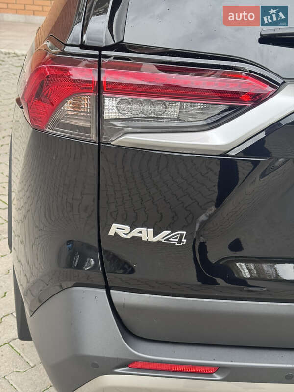 Внедорожник / Кроссовер Toyota RAV4 2023 в Одессе фото 17 Внедорожник / Кроссовер Toyota RAV4 2023 в Одессе