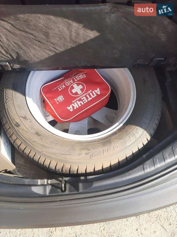 Внедорожник / Кроссовер Toyota RAV4 2013 в Одессе фото 23 Внедорожник / Кроссовер Toyota RAV4 2013 в Одессе