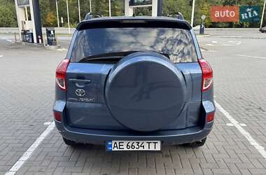 Внедорожник / Кроссовер Toyota RAV4 2007 в 