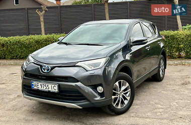 Внедорожник / Кроссовер Toyota RAV4 2017 в Днепре