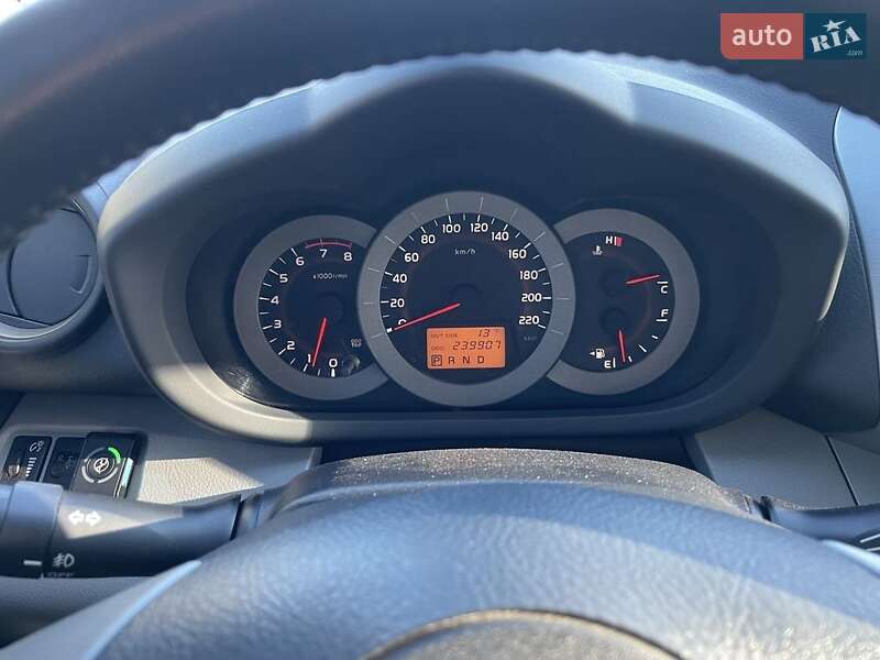 Позашляховик / Кросовер Toyota RAV4 2008 в Вишневому