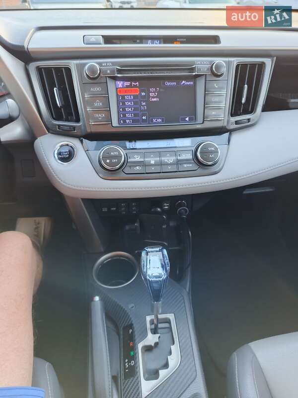 Позашляховик / Кросовер Toyota RAV4 2013 в Кременчуці