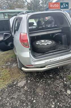 Внедорожник / Кроссовер Toyota RAV4 2007 в 
