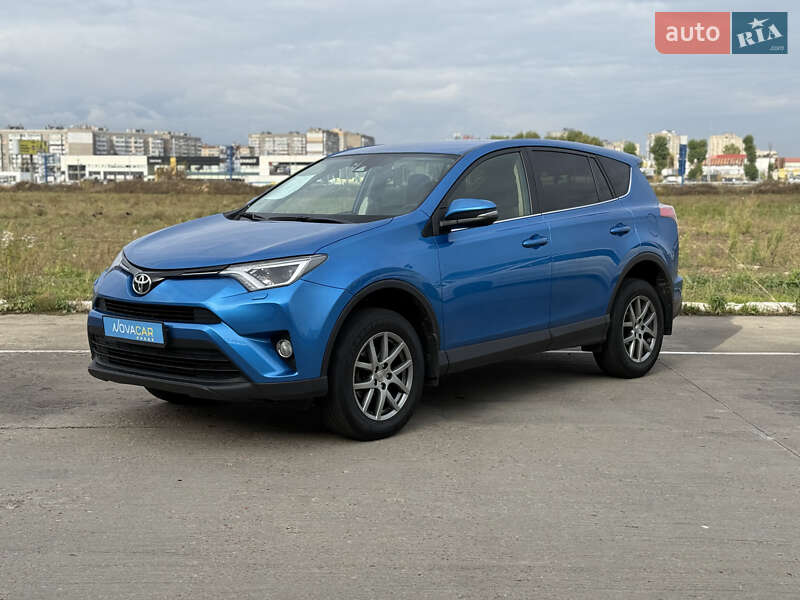 Toyota RAV4 2016