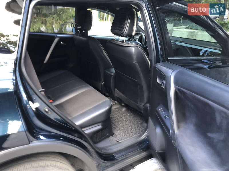 Внедорожник / Кроссовер Toyota RAV4 2018 в Николаеве фото 11 Внедорожник / Кроссовер Toyota RAV4 2018 в Николаеве