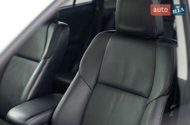 Позашляховик / Кросовер Toyota RAV4 2013 в  фото 18 Позашляховик / Кросовер Toyota RAV4 2013 в