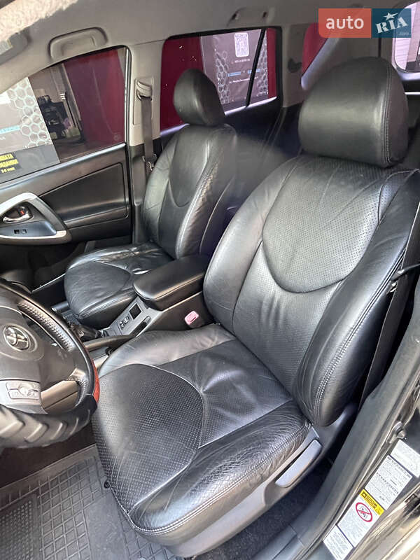 Внедорожник / Кроссовер Toyota RAV4 2010 в Одессе фото 12 Внедорожник / Кроссовер Toyota RAV4 2010 в Одессе