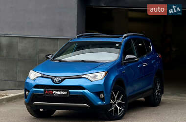 Внедорожник / Кроссовер Toyota RAV4 2017 в Харькове