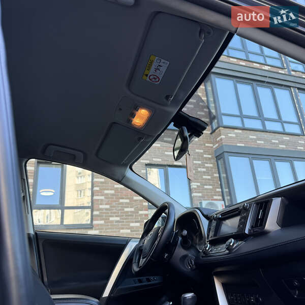 Внедорожник / Кроссовер Toyota RAV4 2013 в Житомире