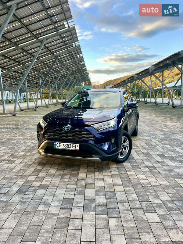 Позашляховик / Кросовер Toyota RAV4 2022 в Львові фото 24 Позашляховик / Кросовер Toyota RAV4 2022 в Львові