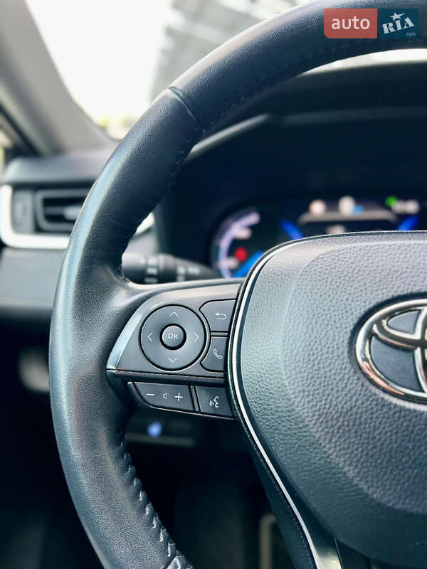 Позашляховик / Кросовер Toyota RAV4 2022 в Львові фото 29 Позашляховик / Кросовер Toyota RAV4 2022 в Львові