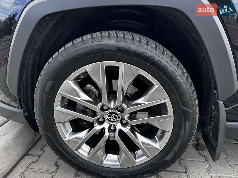 Внедорожник / Кроссовер Toyota RAV4 2022 в Броварах фото 4 Внедорожник / Кроссовер Toyota RAV4 2022 в Броварах