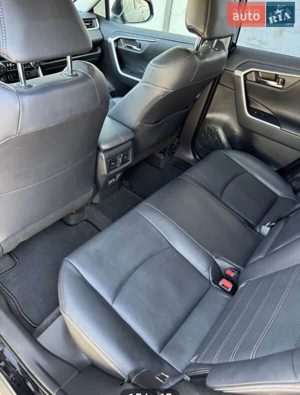 Внедорожник / Кроссовер Toyota RAV4 2022 в Броварах фото 18 Внедорожник / Кроссовер Toyota RAV4 2022 в Броварах