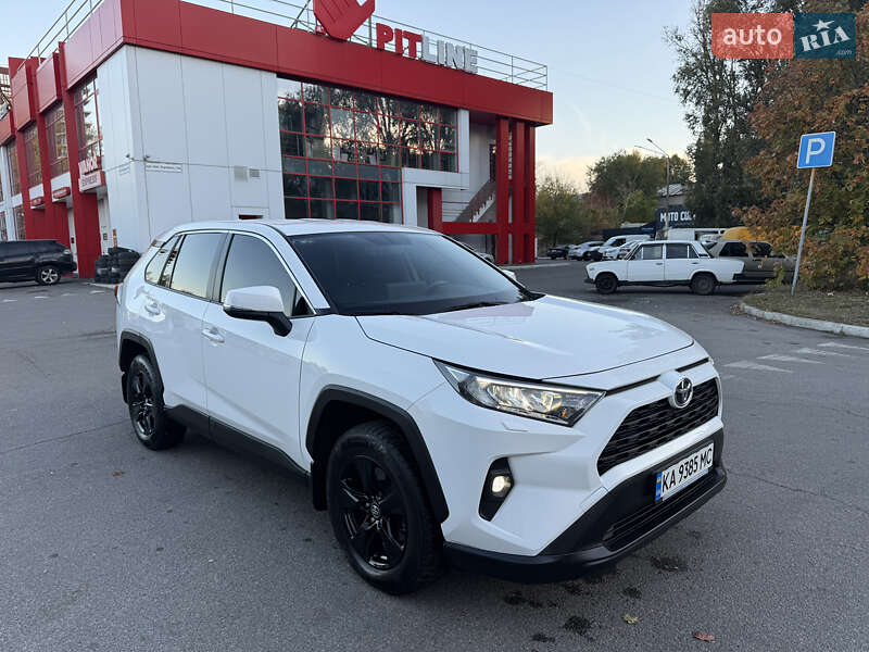 Внедорожник / Кроссовер Toyota RAV4 2023 в Днепре фото 3 Внедорожник / Кроссовер Toyota RAV4 2023 в Днепре