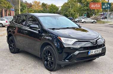 Позашляховик / Кросовер Toyota RAV4 2018 в Кропивницькому